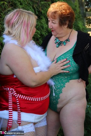 TAC Amateurs invite you to explore a xxx photos with Kinky Carol in lesbian love porn