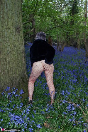 TAC Amateurs invites you to browse their xxx pictures with Savana xxx gallery 266593